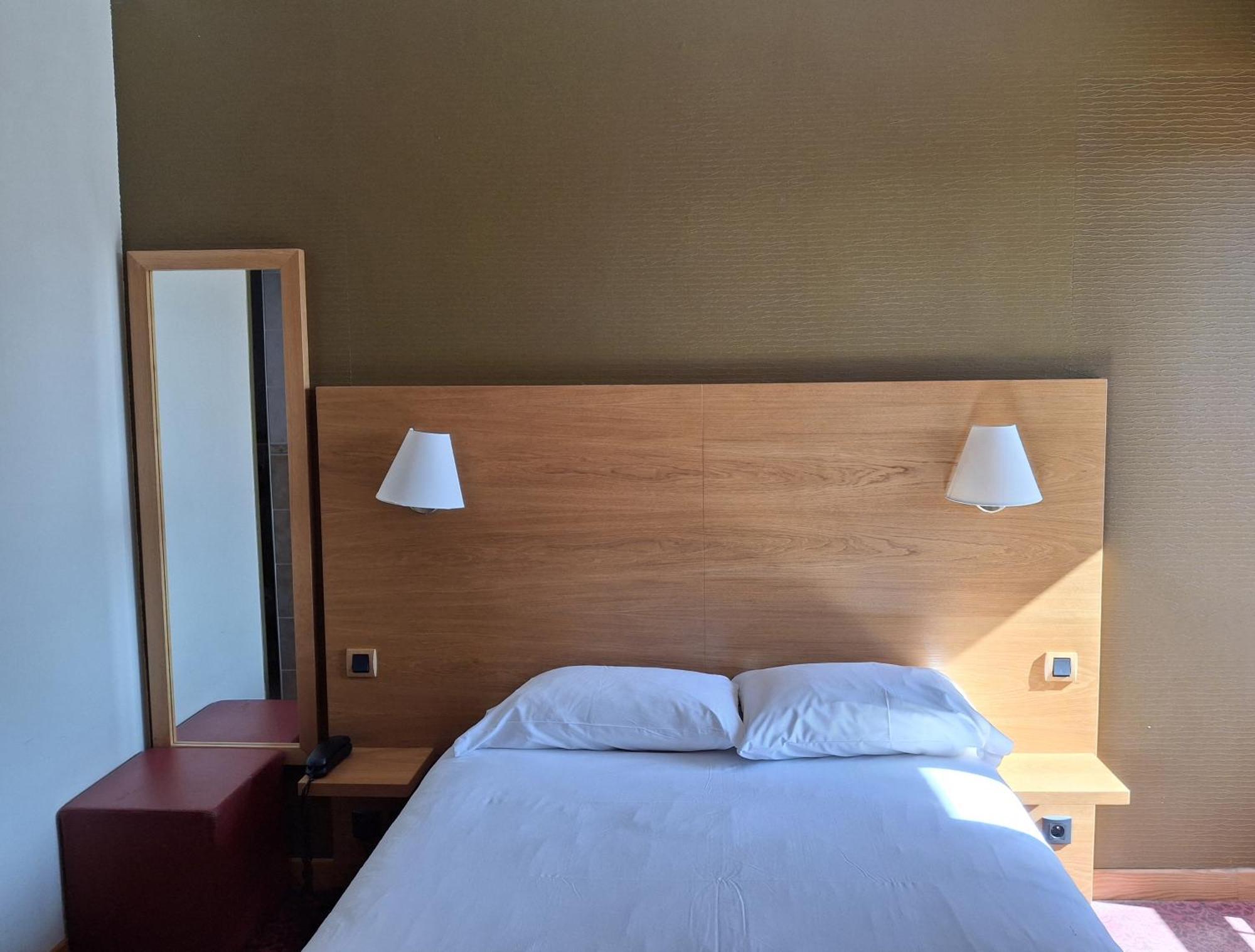 Hotel Tour Maje ロデーズ エクステリア 写真